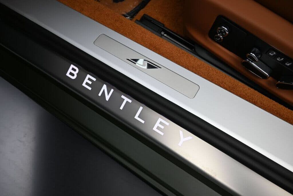 2026 Bentley Continental GT AWD photo 16