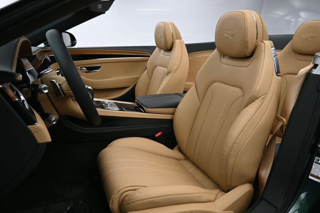 2026 Bentley Continental GTC AWD photo 11