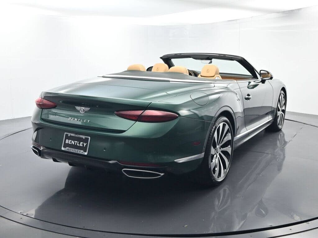2026 Bentley Continental GTC AWD photo 13