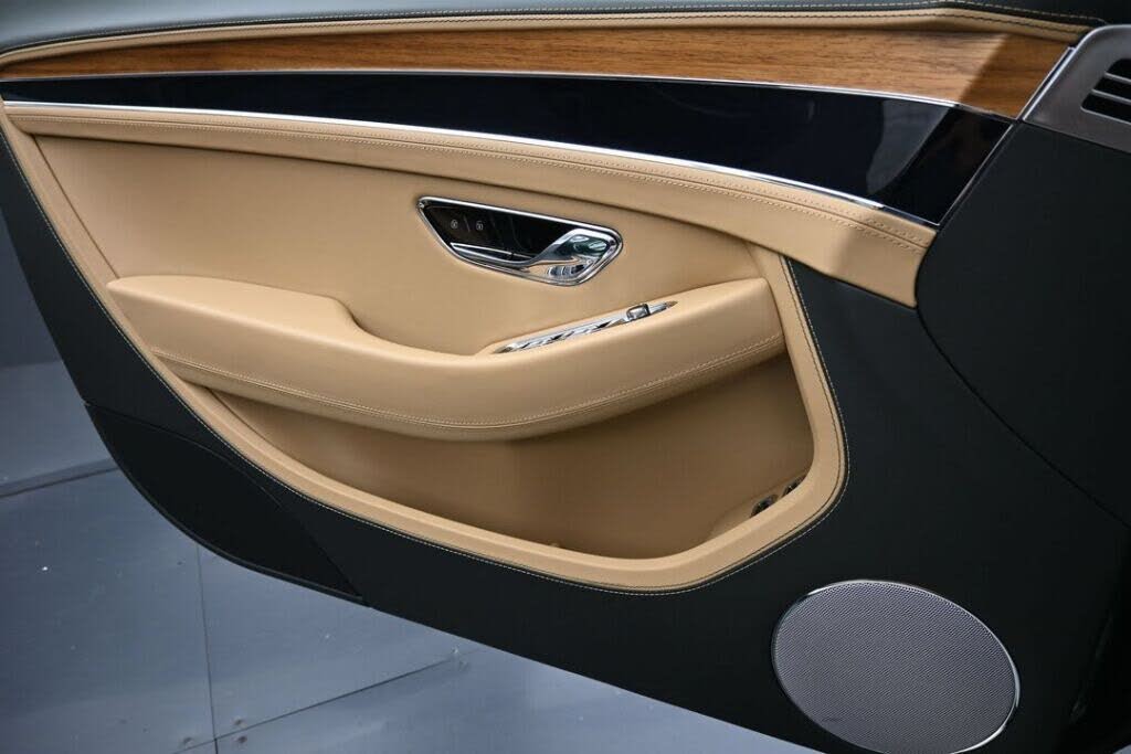 2026 Bentley Continental GTC AWD photo 20