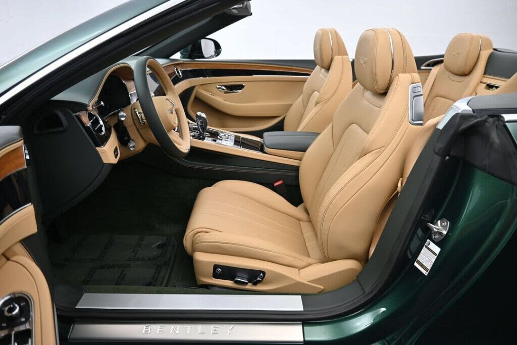 2026 Bentley Continental GTC AWD photo 4