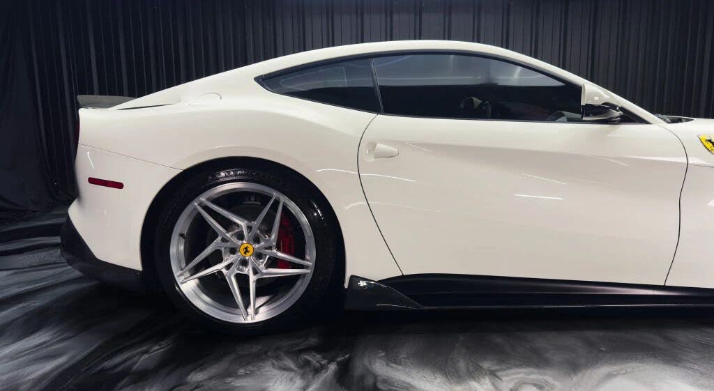 2015 Ferrari F12 Berlinetta Coupe photo 12