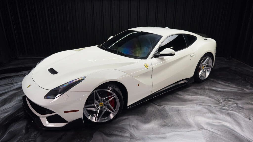 2015 Ferrari F12 Berlinetta Coupe photo 3