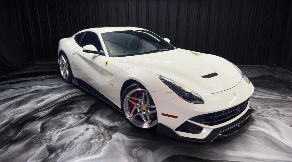 2015 Ferrari F12 Berlinetta Coupe photo 4