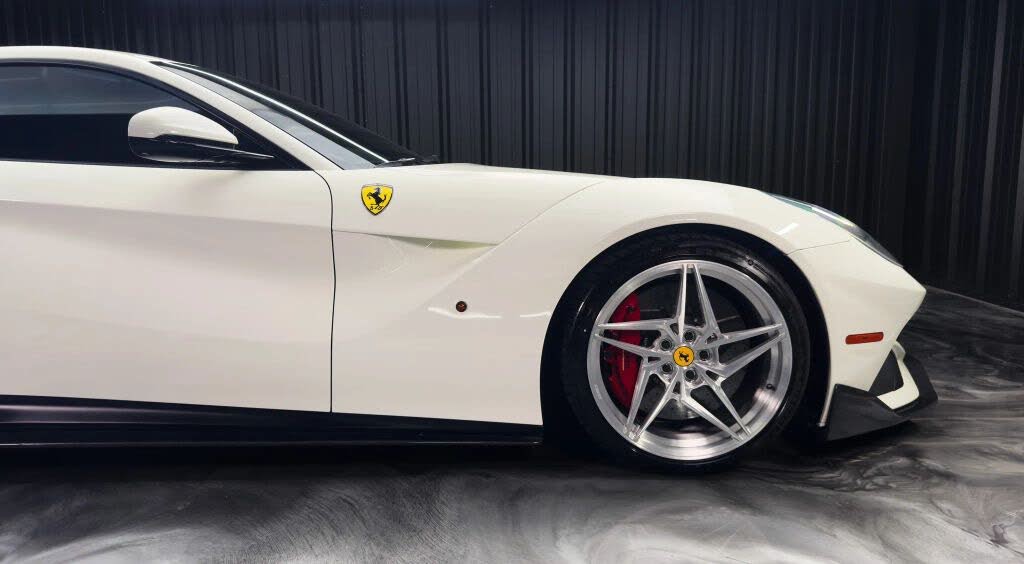 2015 Ferrari F12 Berlinetta Coupe photo 7