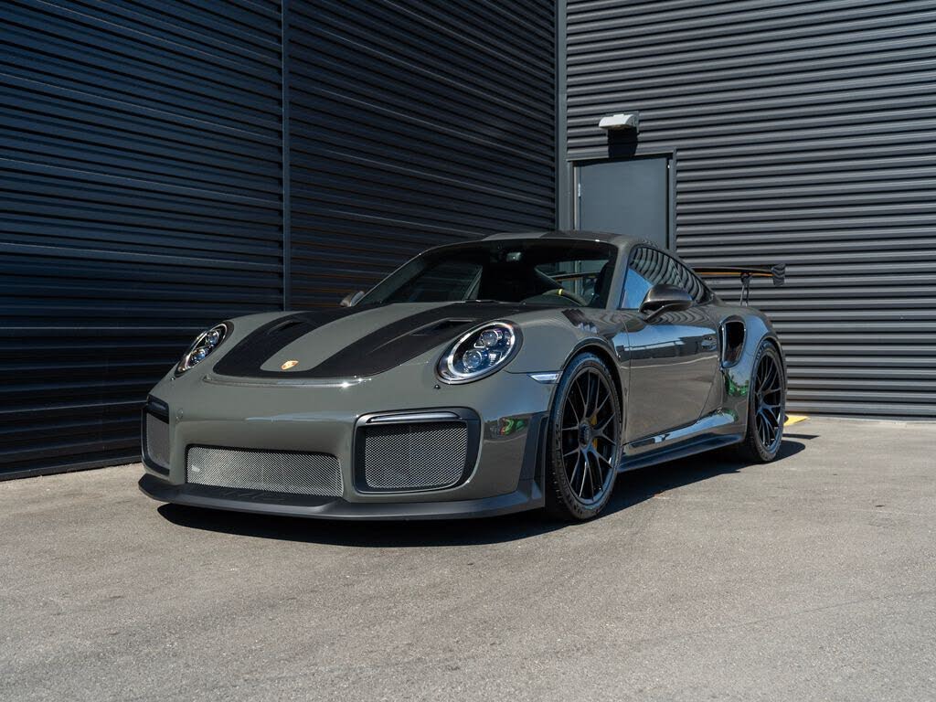 2018 Porsche 911 GT2 RS Coupe RWD