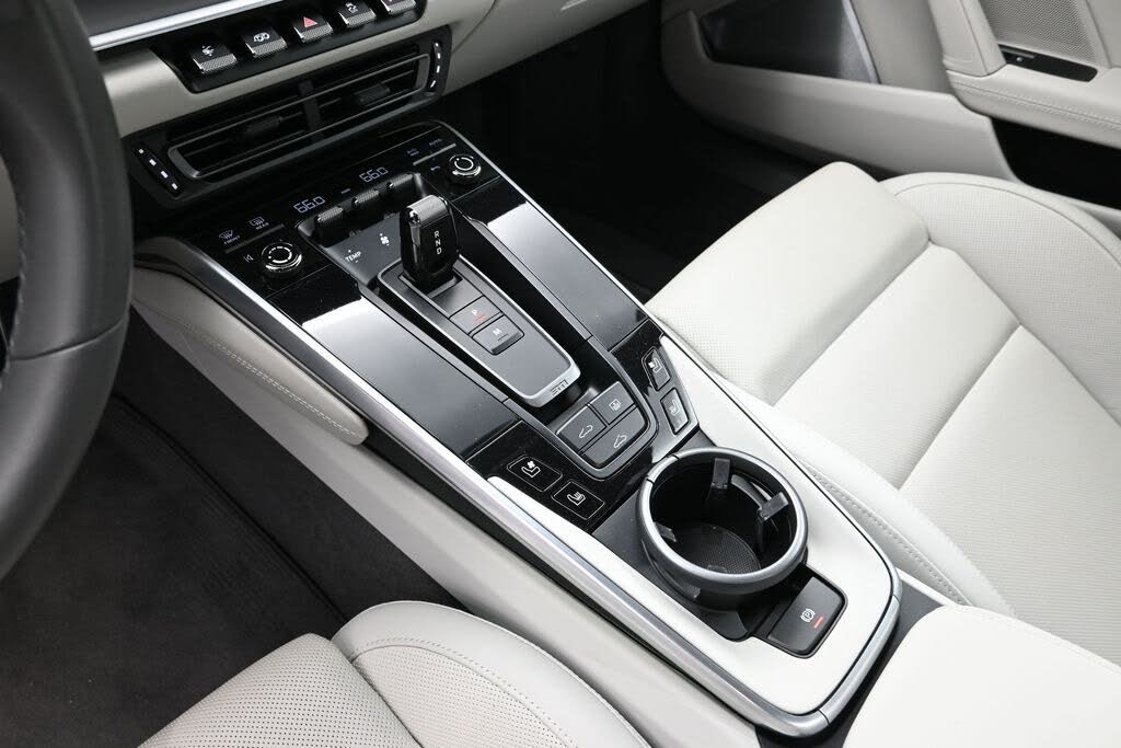 2024 Porsche 911 Turbo S Coupe AWD photo 22 of 24