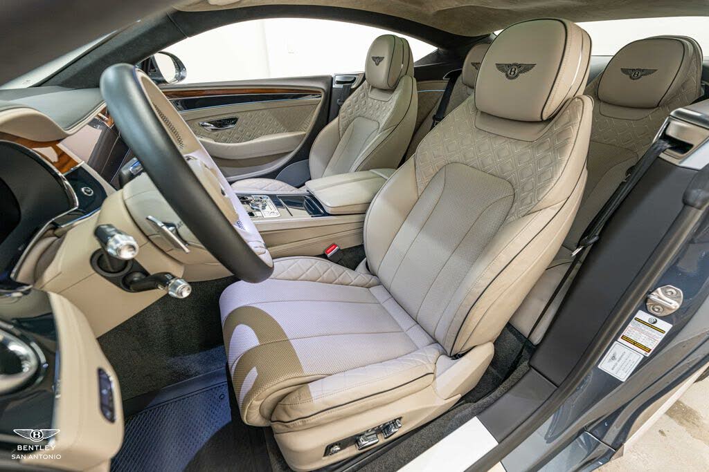 2023 Bentley Continental GT Azure V8 AWD photo 24