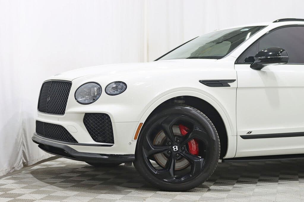 2023 Bentley Bentayga S V8 AWD photo 2