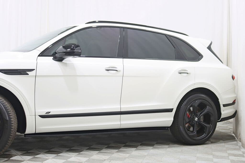 2023 Bentley Bentayga S V8 AWD photo 3