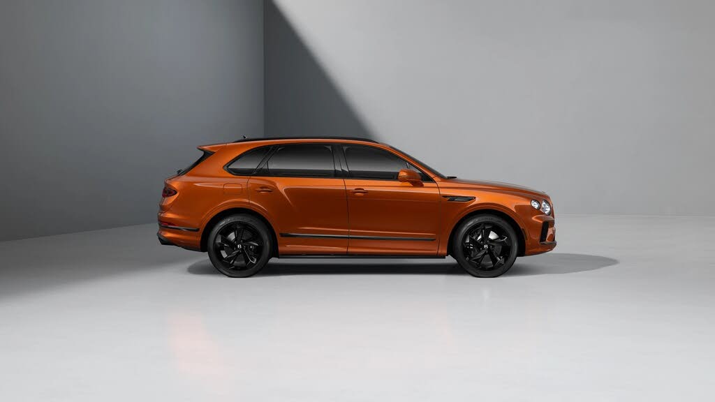 2026 Bentley Bentayga photo 3
