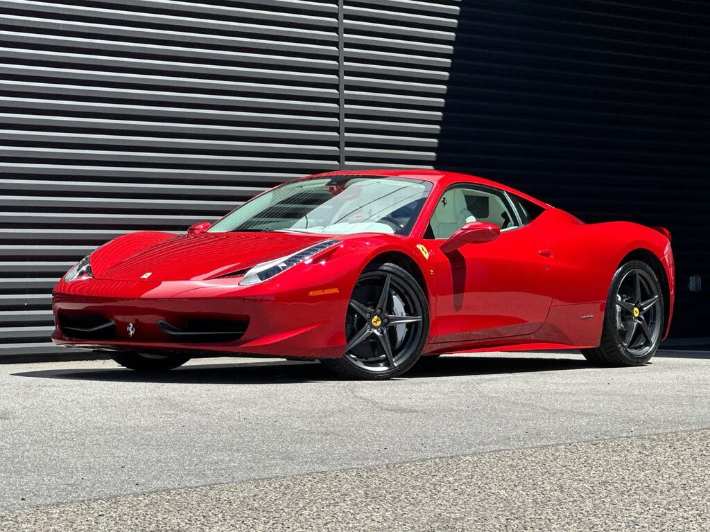 2010 Ferrari 458 Italia Coupe RWD