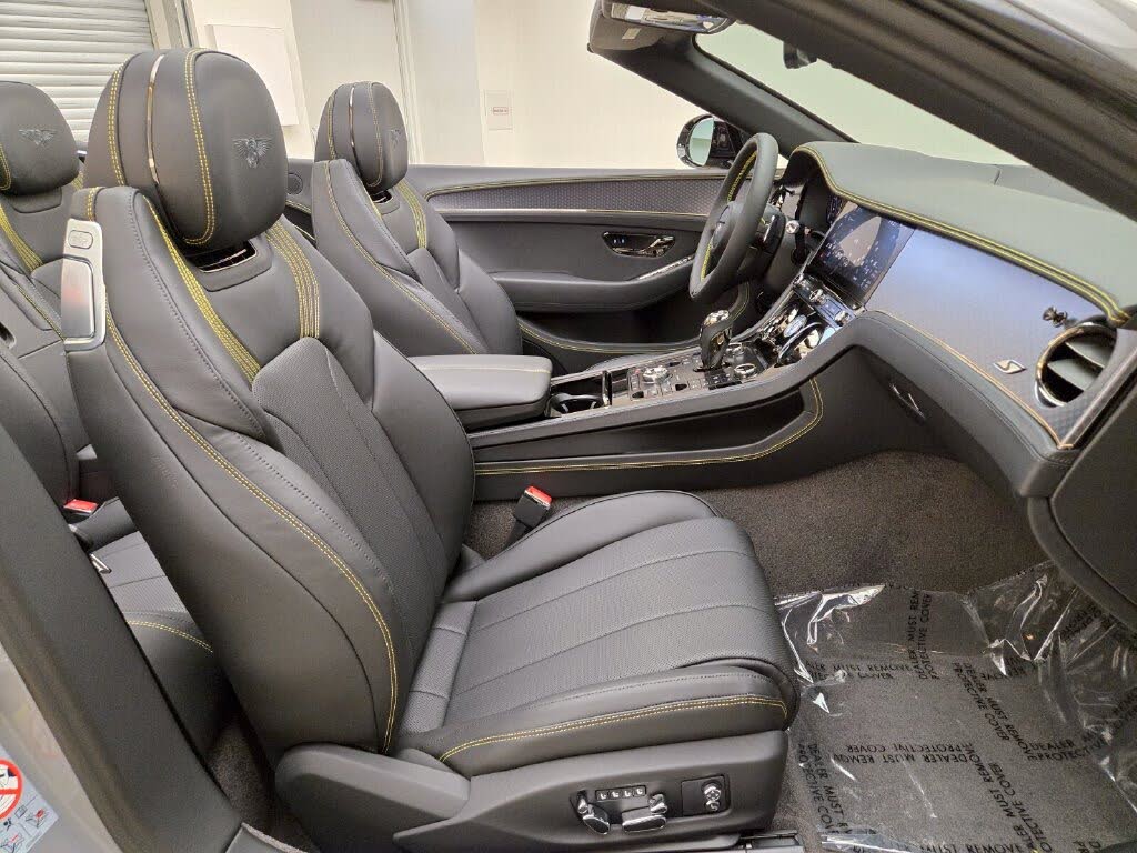 2026 Bentley Continental GTC AWD photo 2