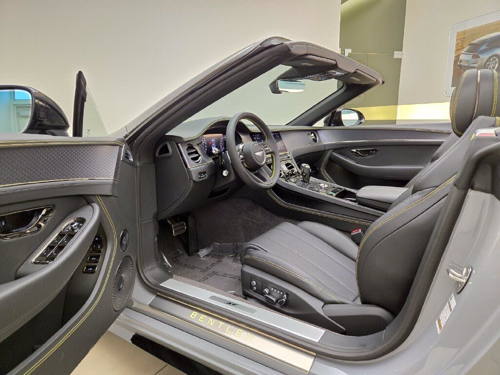 2026 Bentley Continental GTC AWD photo 15