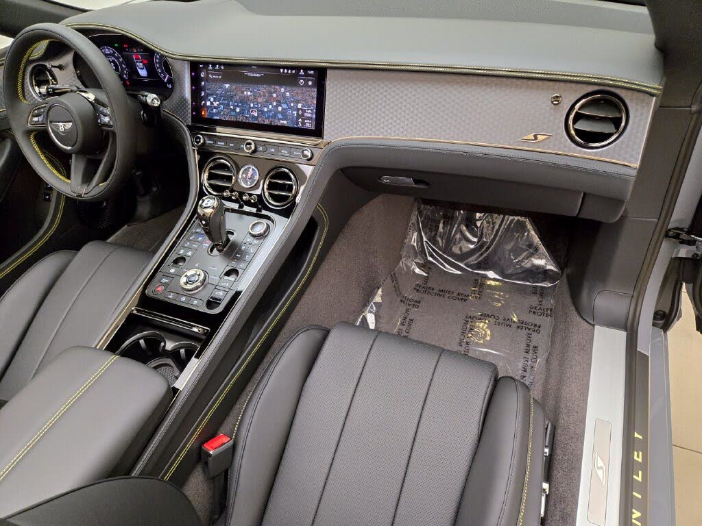 2026 Bentley Continental GTC AWD photo 4