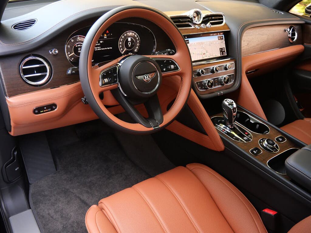 2026 Bentley Bentayga V8 AWD photo 12