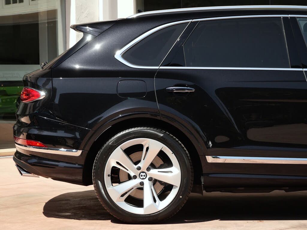 2026 Bentley Bentayga V8 AWD photo 9