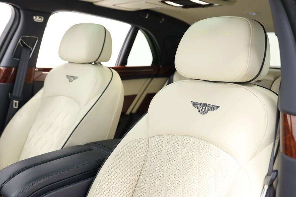 2017 Bentley Mulsanne RWD photo 23