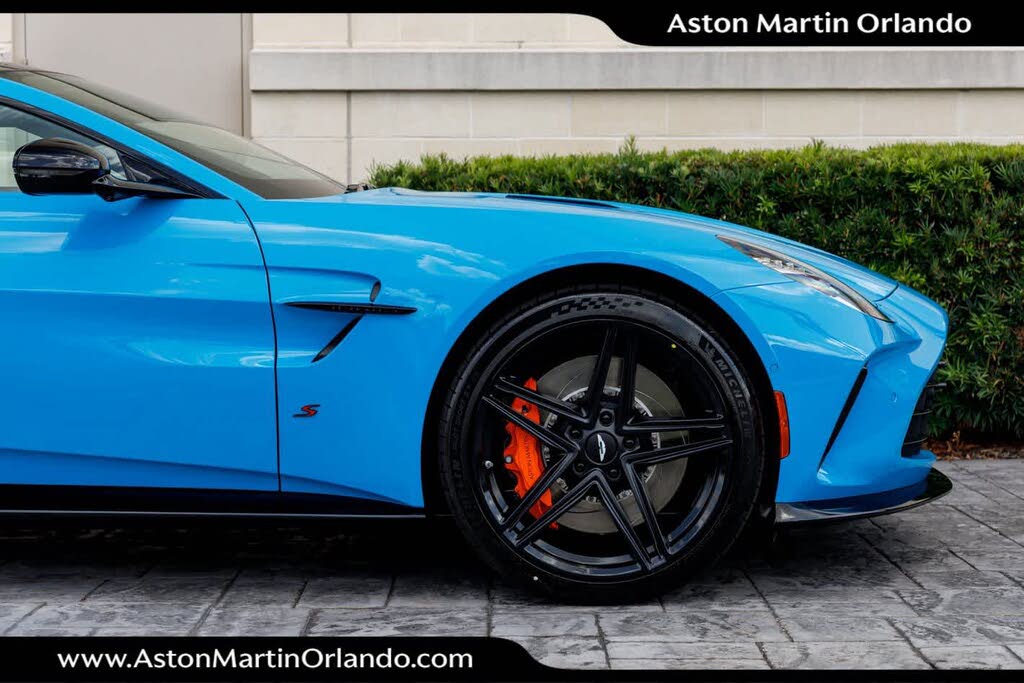 2026 Aston Martin Vantage S Coupe RWD photo 19