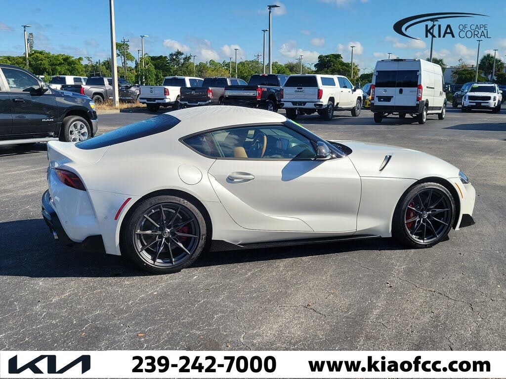 2026 Toyota Supra 3.0 Premium RWD photo 9 of 24