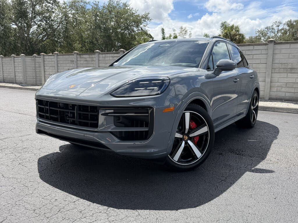 2026 Porsche Cayenne GTS AWD - $157,810