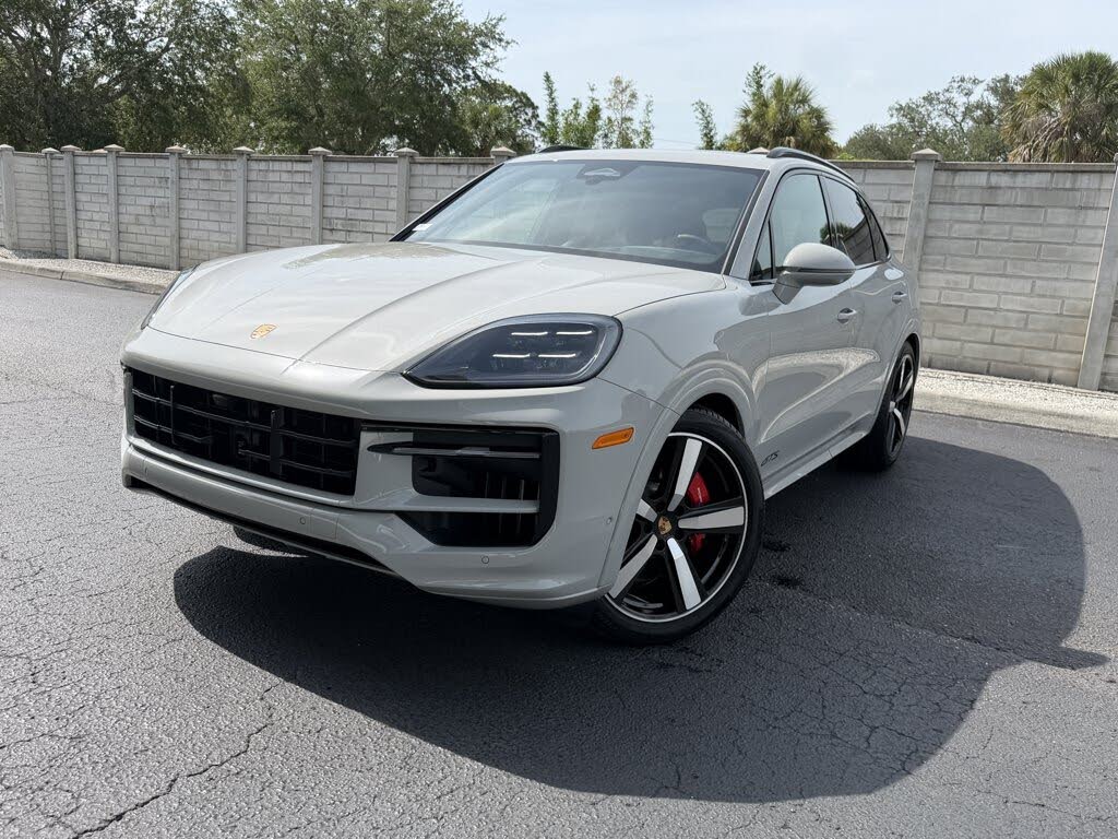 2026 Porsche Cayenne GTS AWD