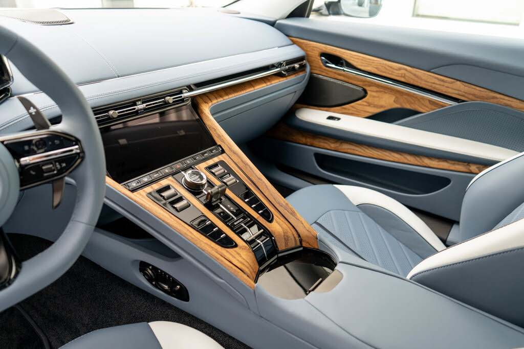 2026 Aston Martin DB12 S Volante RWD photo 15