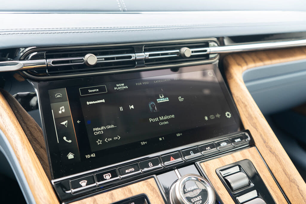 2026 Aston Martin DB12 S Volante RWD photo 19