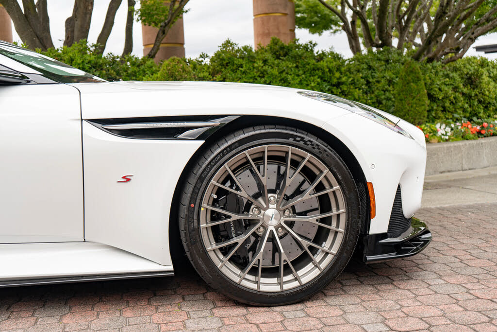 2026 Aston Martin DB12 S Volante RWD photo 4