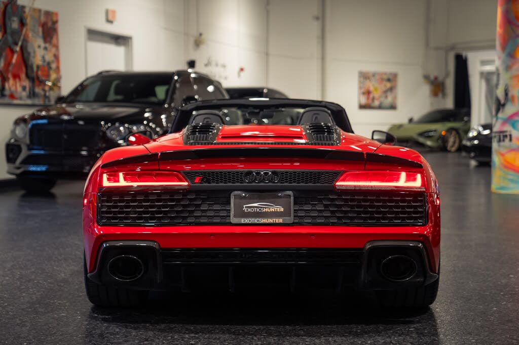 2023 Audi R8 quattro V10 Performance Spyder AWD photo 6 of 24