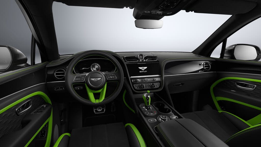 2026 Bentley Bentayga photo 2
