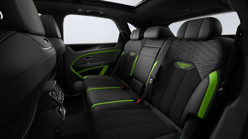2026 Bentley Bentayga photo 6