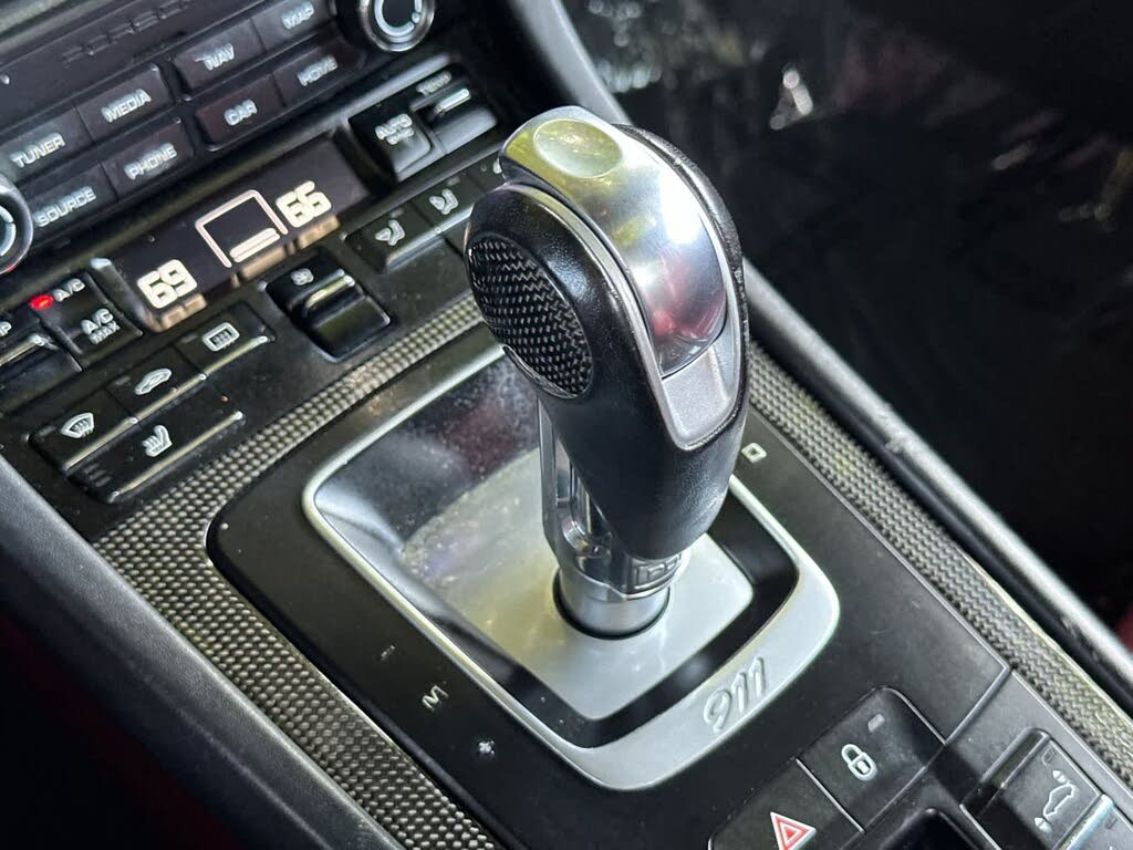 2017 Porsche 911 Turbo S Coupe AWD photo 23 of 24