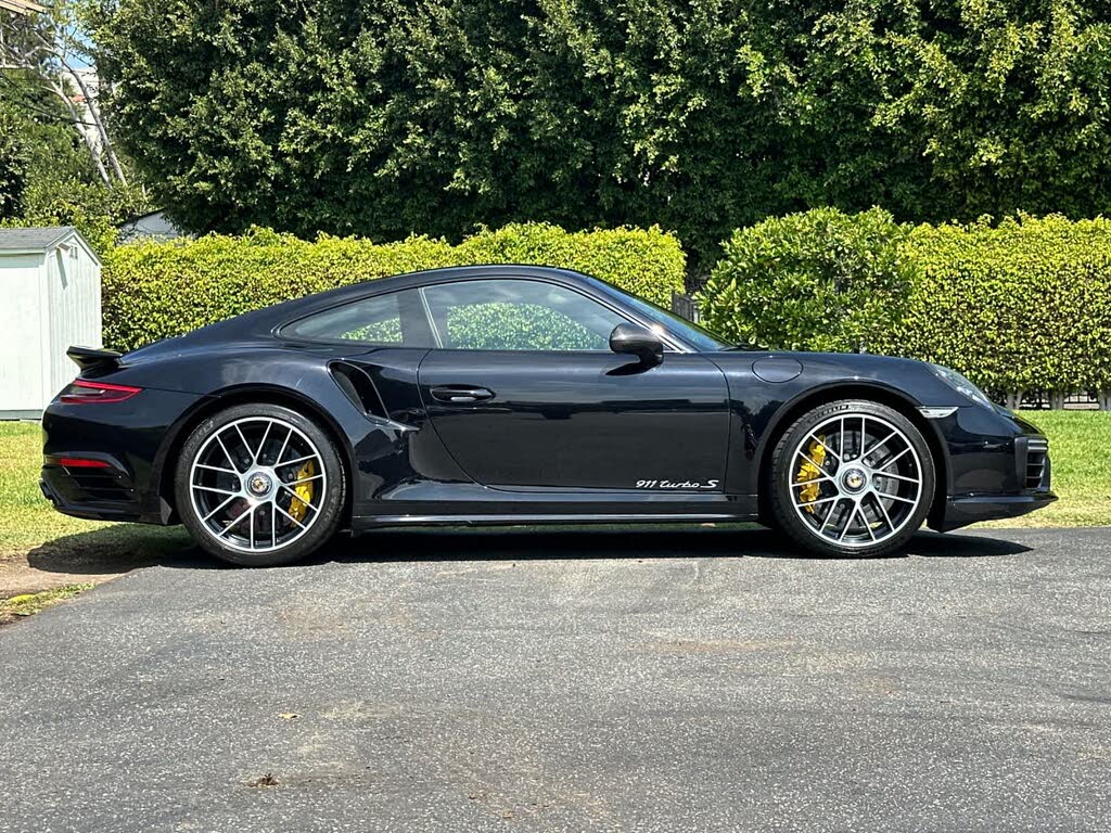2017 Porsche 911 Turbo S Coupe AWD photo 9 of 24