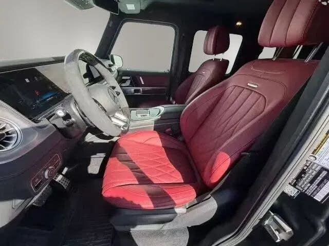 2025 Mercedes-Benz G-Class AMG G 63 4MATIC photo 8 of 13