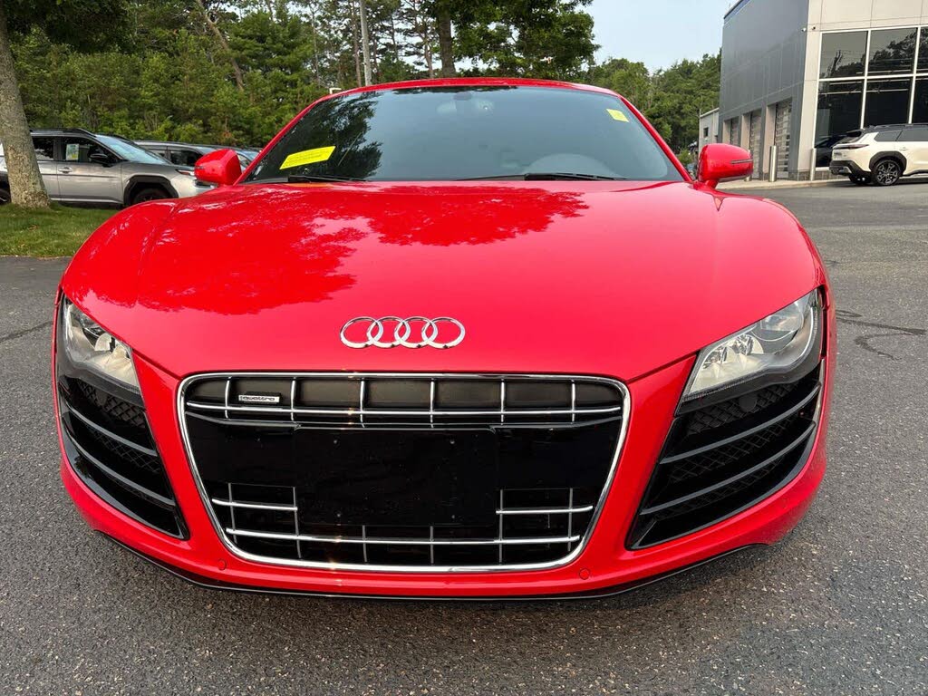 2012 Audi R8 5.2 quattro Coupe AWD photo 8 of 24
