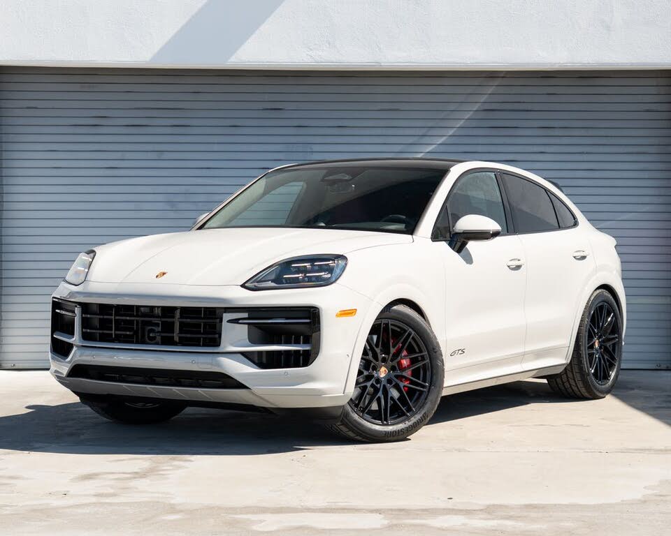 2026 Porsche Cayenne Coupe GTS AWD