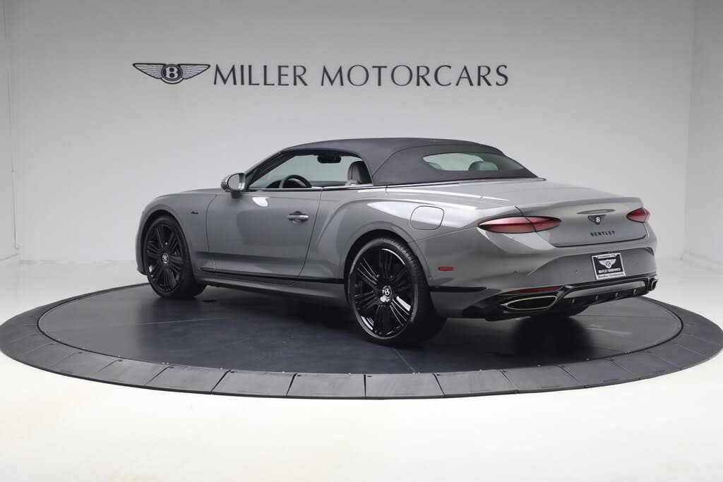 2026 Bentley Continental GTC Azure AWD photo 11