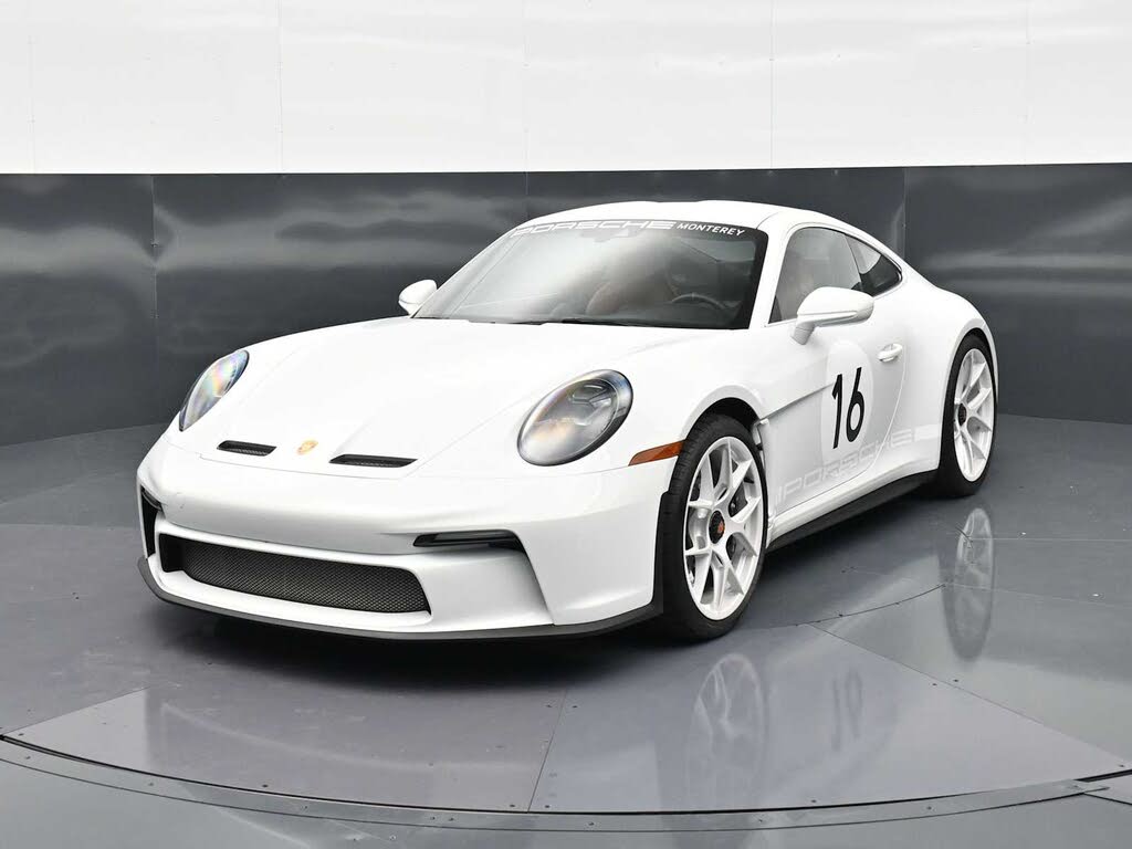 2024 Porsche 911 S/T Coupe RWD
