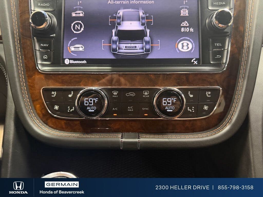 2018 Bentley Bentayga W12 Signature Edition AWD photo 19