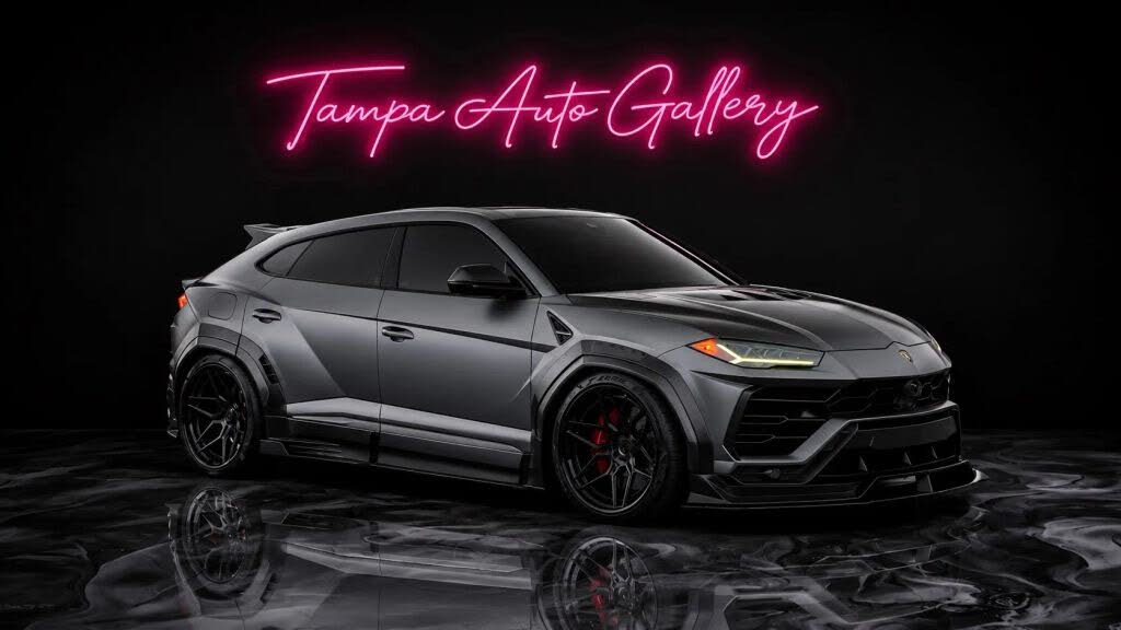 2019 Lamborghini Urus 4WD