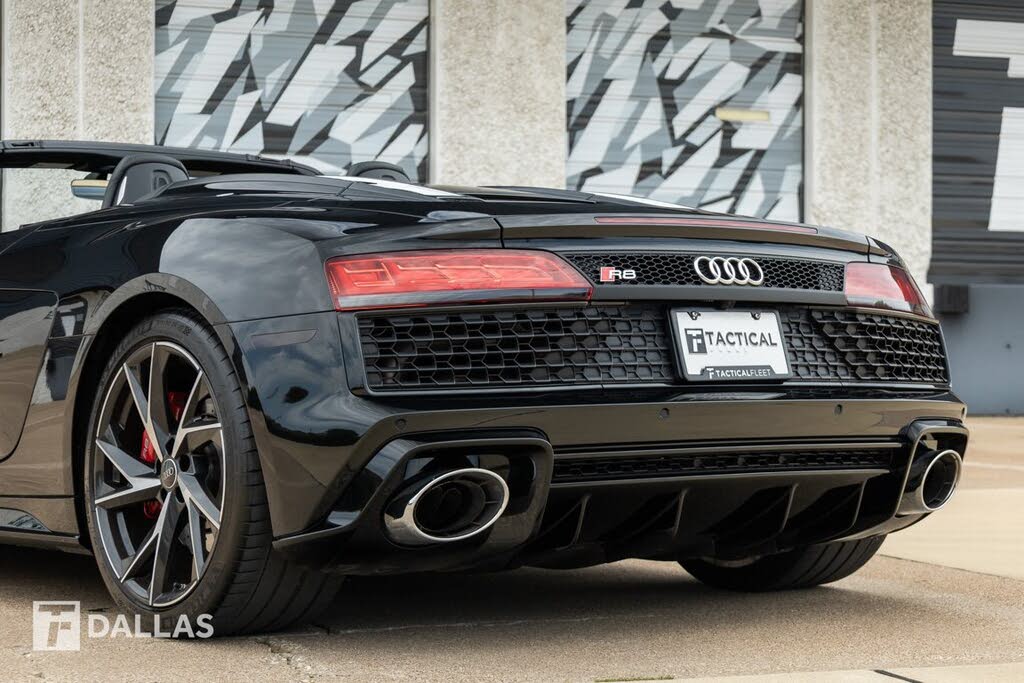 2021 Audi R8 V10 Spyder RWD photo 12 of 24