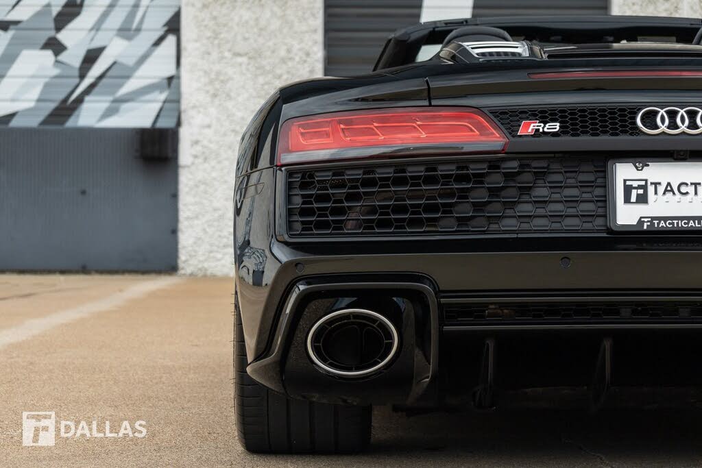 2021 Audi R8 V10 Spyder RWD photo 14 of 24