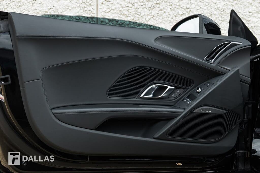 2021 Audi R8 V10 Spyder RWD photo 19 of 24