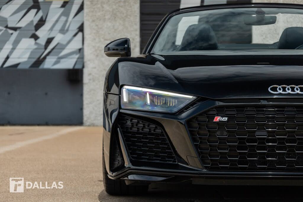2021 Audi R8 V10 Spyder RWD photo 5 of 24