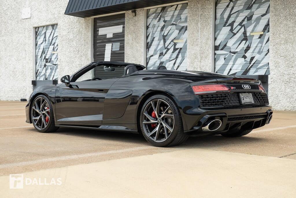 2021 Audi R8 V10 Spyder RWD photo 10 of 24