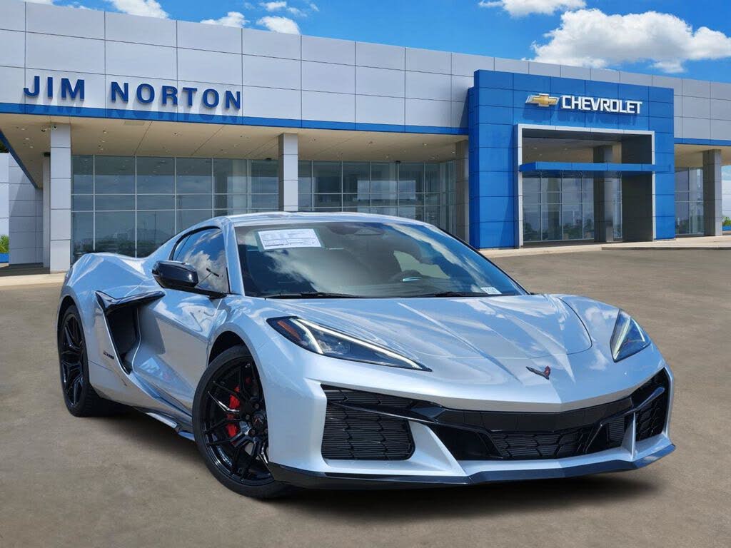 2027 Chevrolet Corvette Z06 1LZ Coupe RWD - $117,788