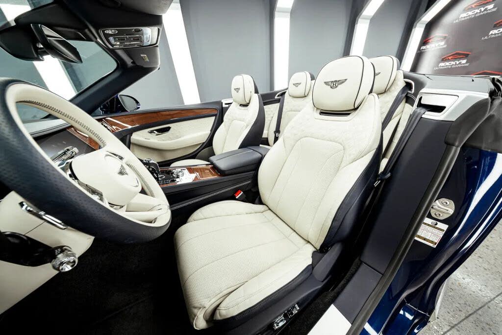 2022 Bentley Continental GTC V8 AWD photo 13