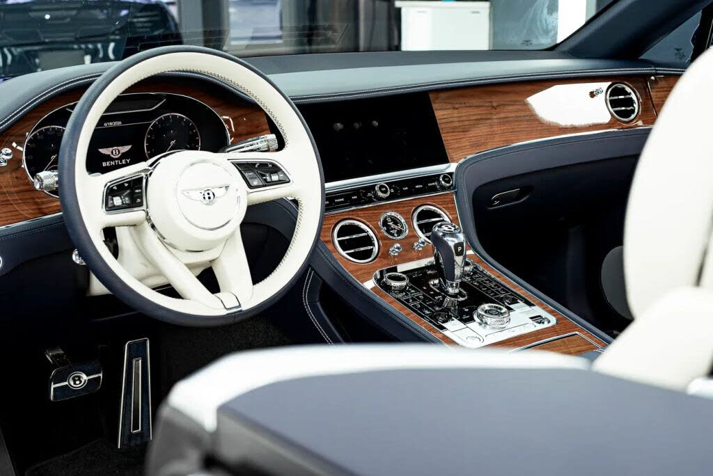 2022 Bentley Continental GTC V8 AWD photo 20