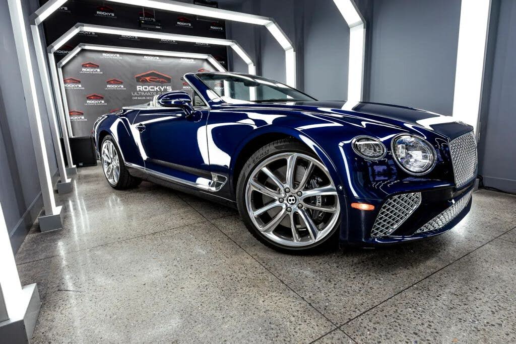 2022 Bentley Continental GTC V8 AWD photo 3